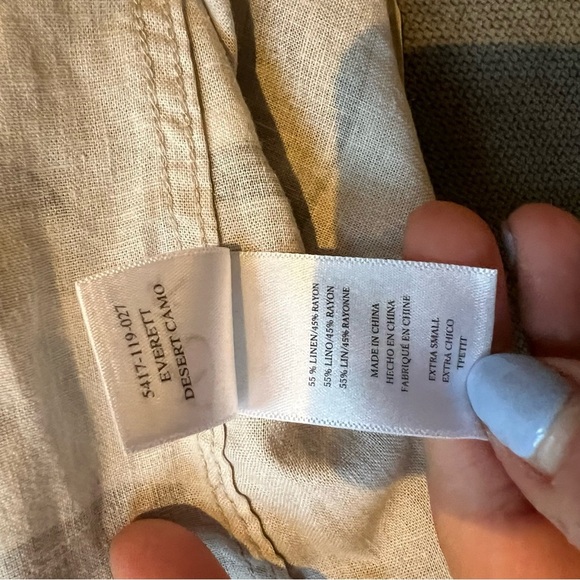 Rails Everett Camo Button Down Shirt XS - Picture 4 of 5